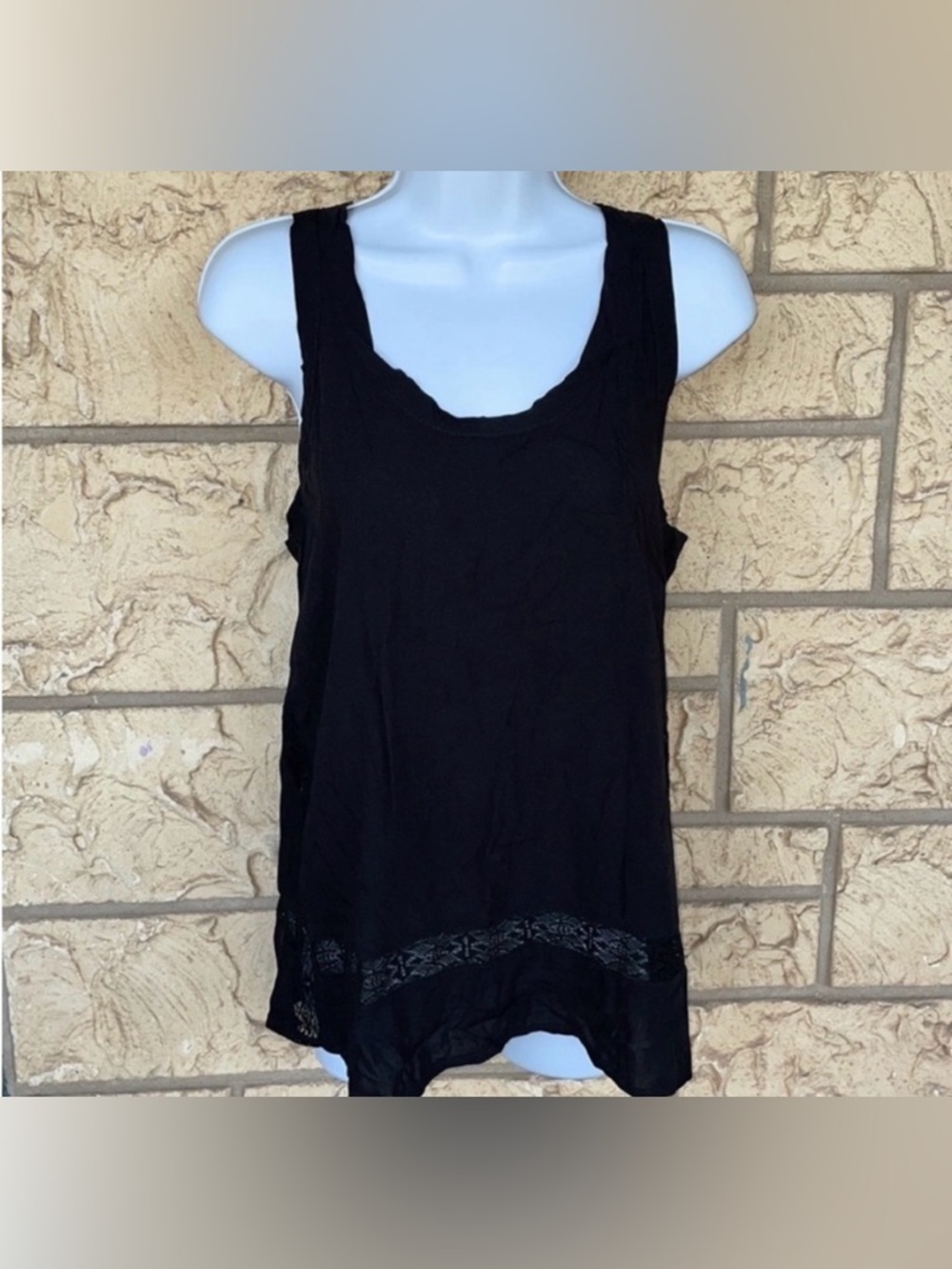 Harlowe & Graham Tank Top Flow Black Small Light